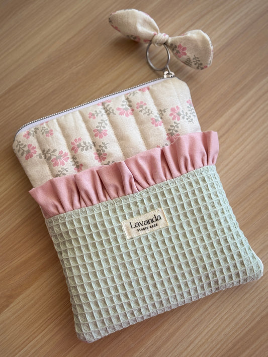 Kindle sleeve pastel pink flowers and mint