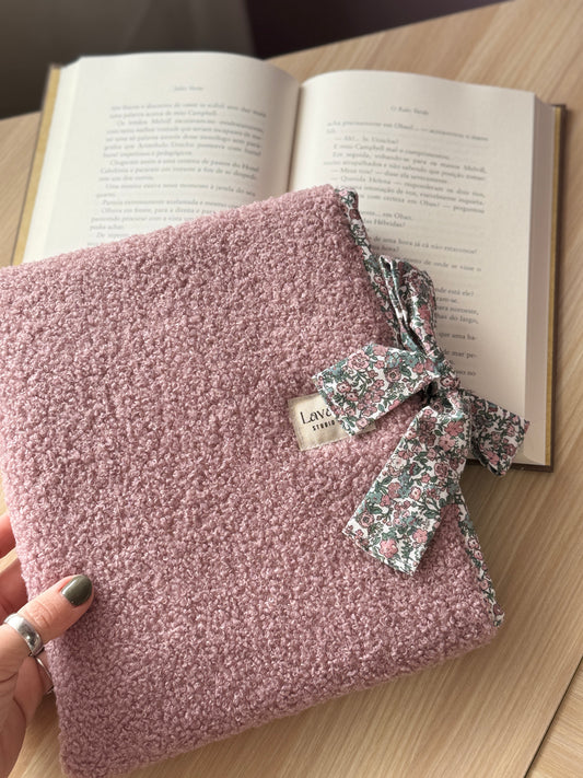 Book cover teddy old pink and flowers