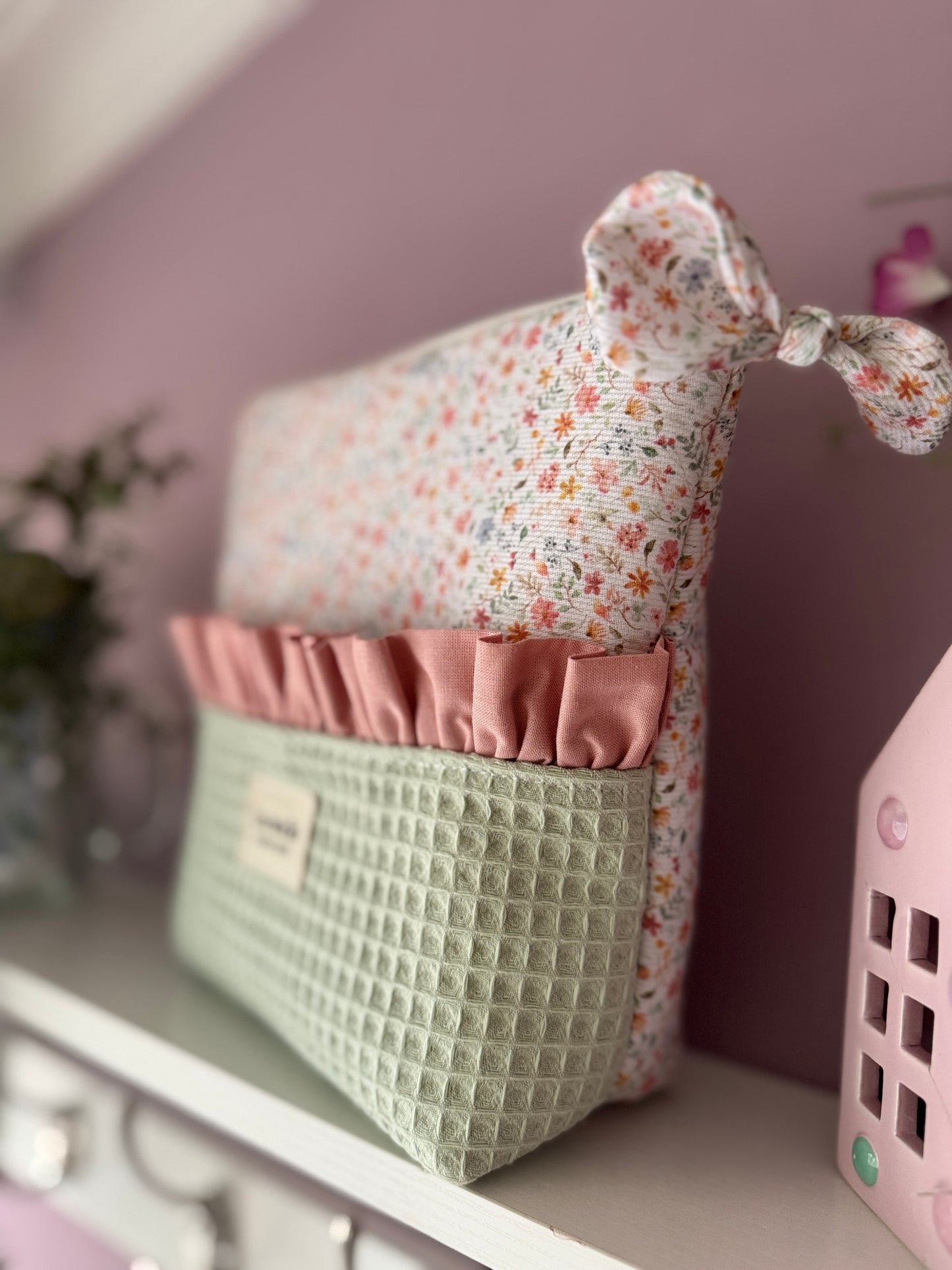 b.Cosmetic bag cosmos pastel mint