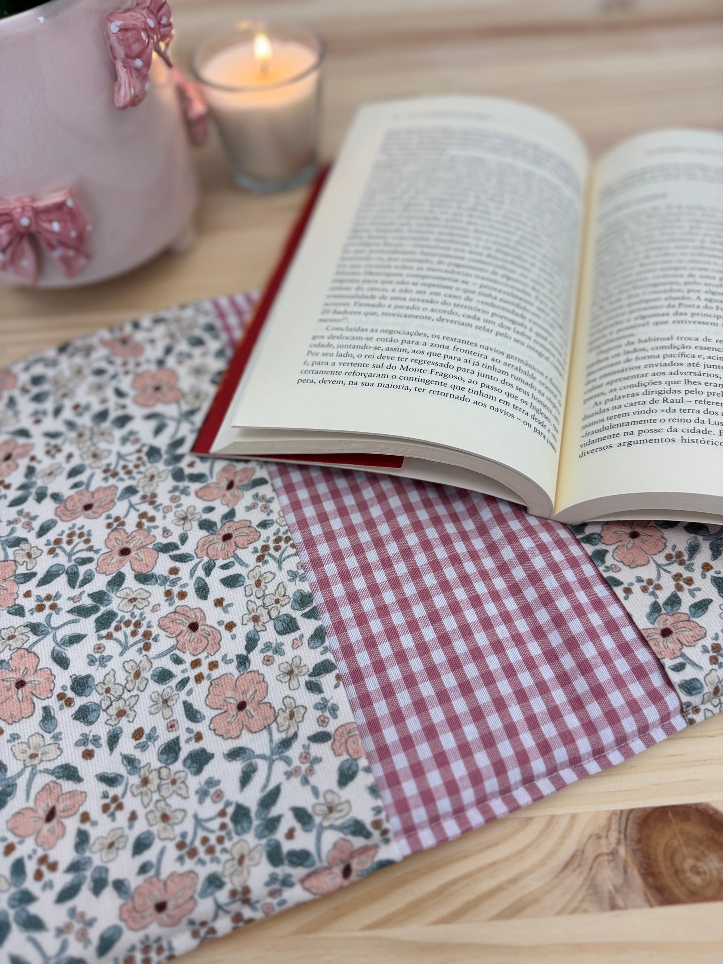 Book cover with flaps pastel flowers