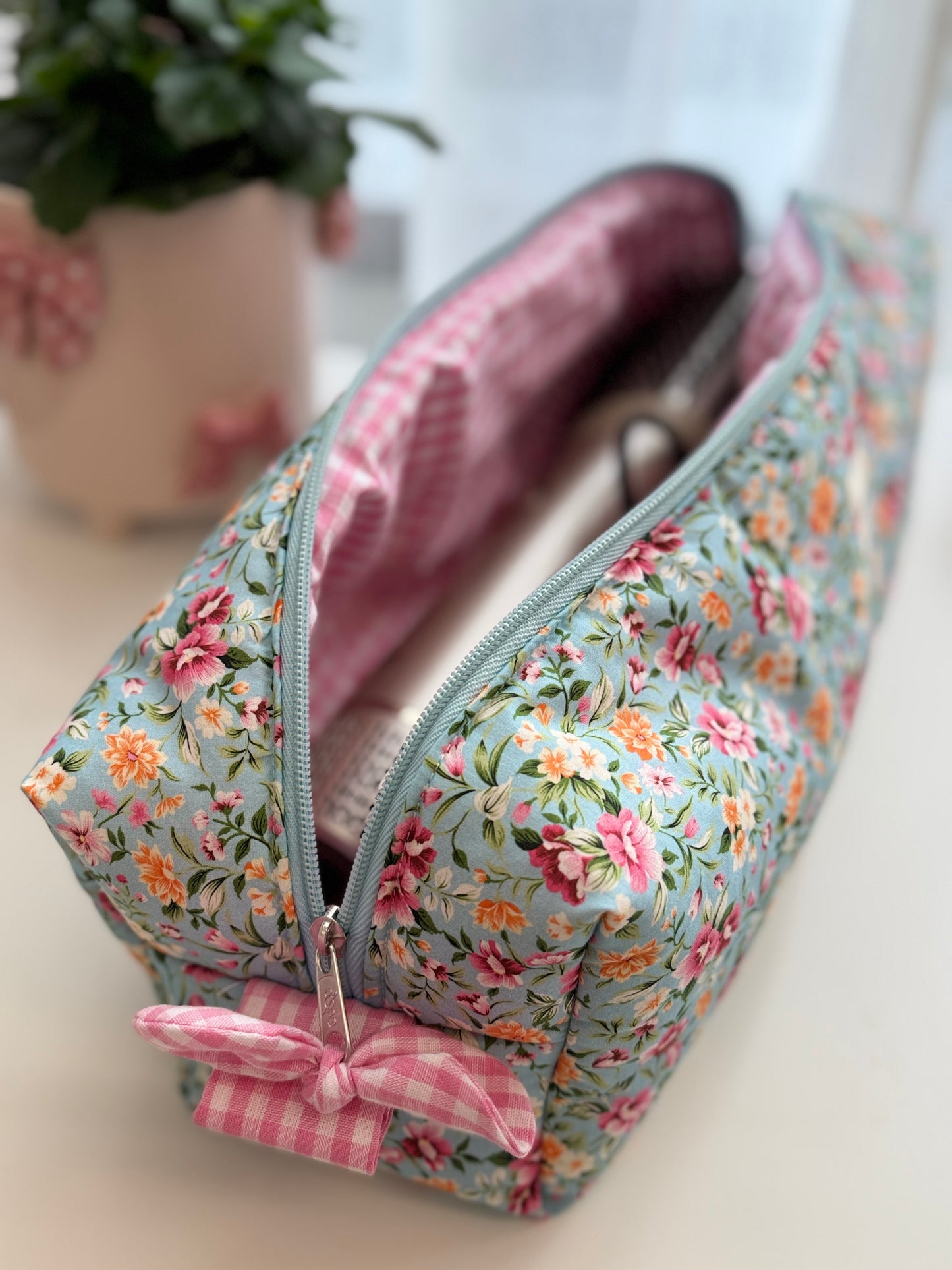 Dyson saco simples XXL airwrap floral e Vichy rosa no interior