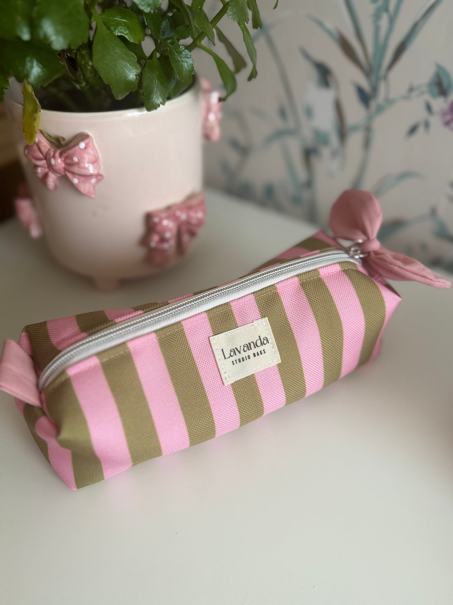 A.Pen cases🌸 Rayas 4