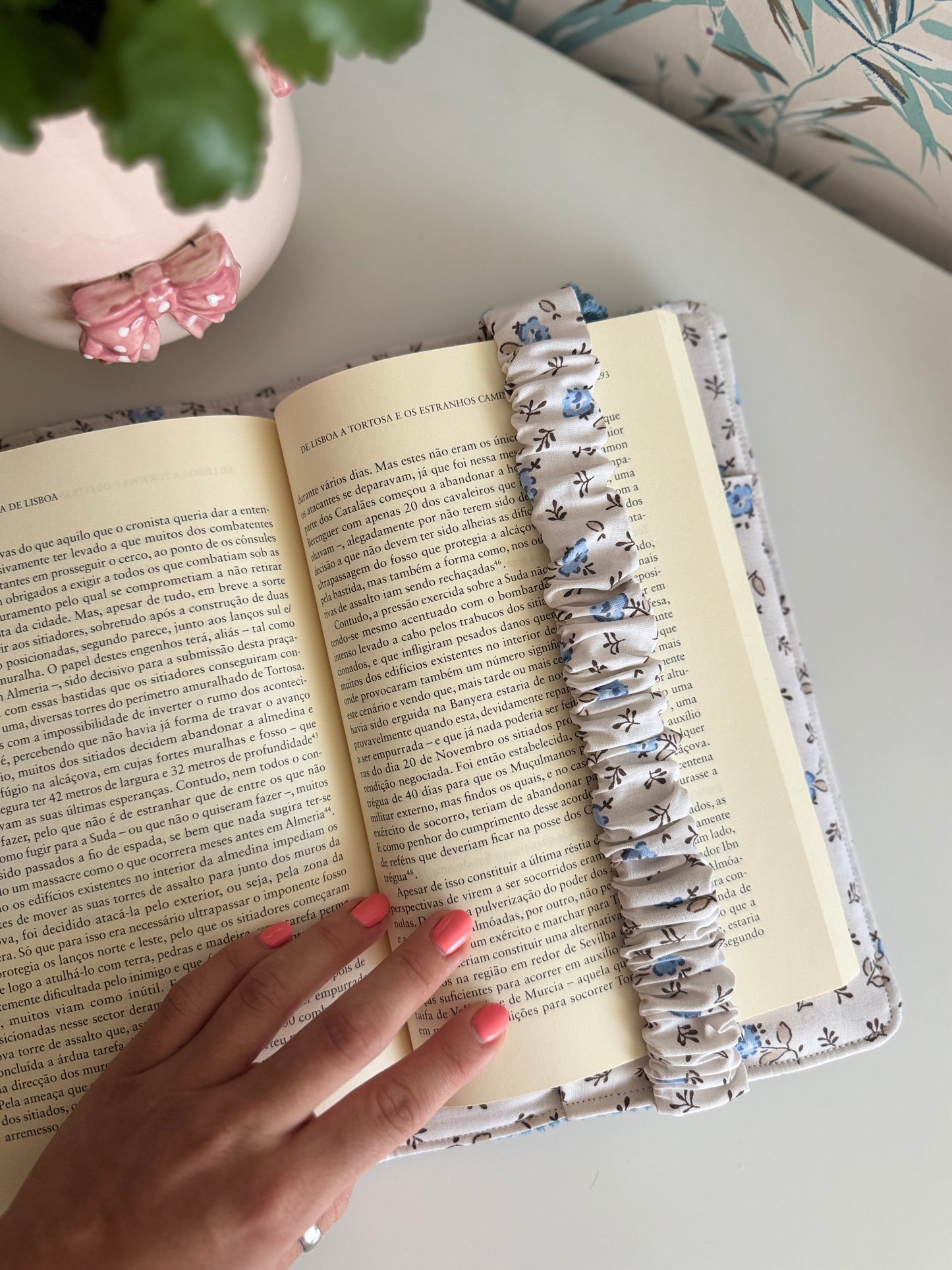New! Book cover with flaps pana fabric and cotton flowers. Pocket inside.