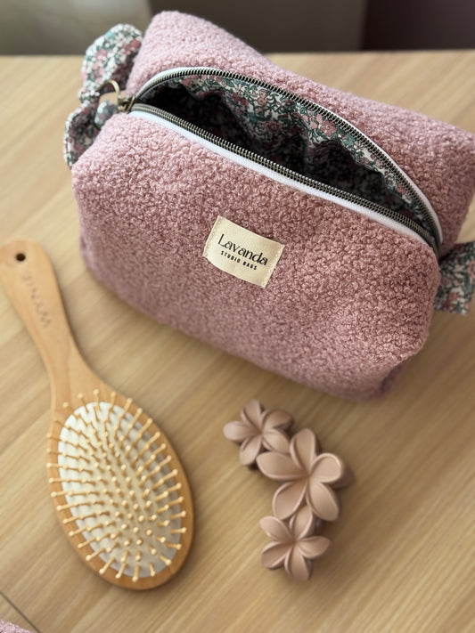 Fresia teddy cosmetic bag old pink.