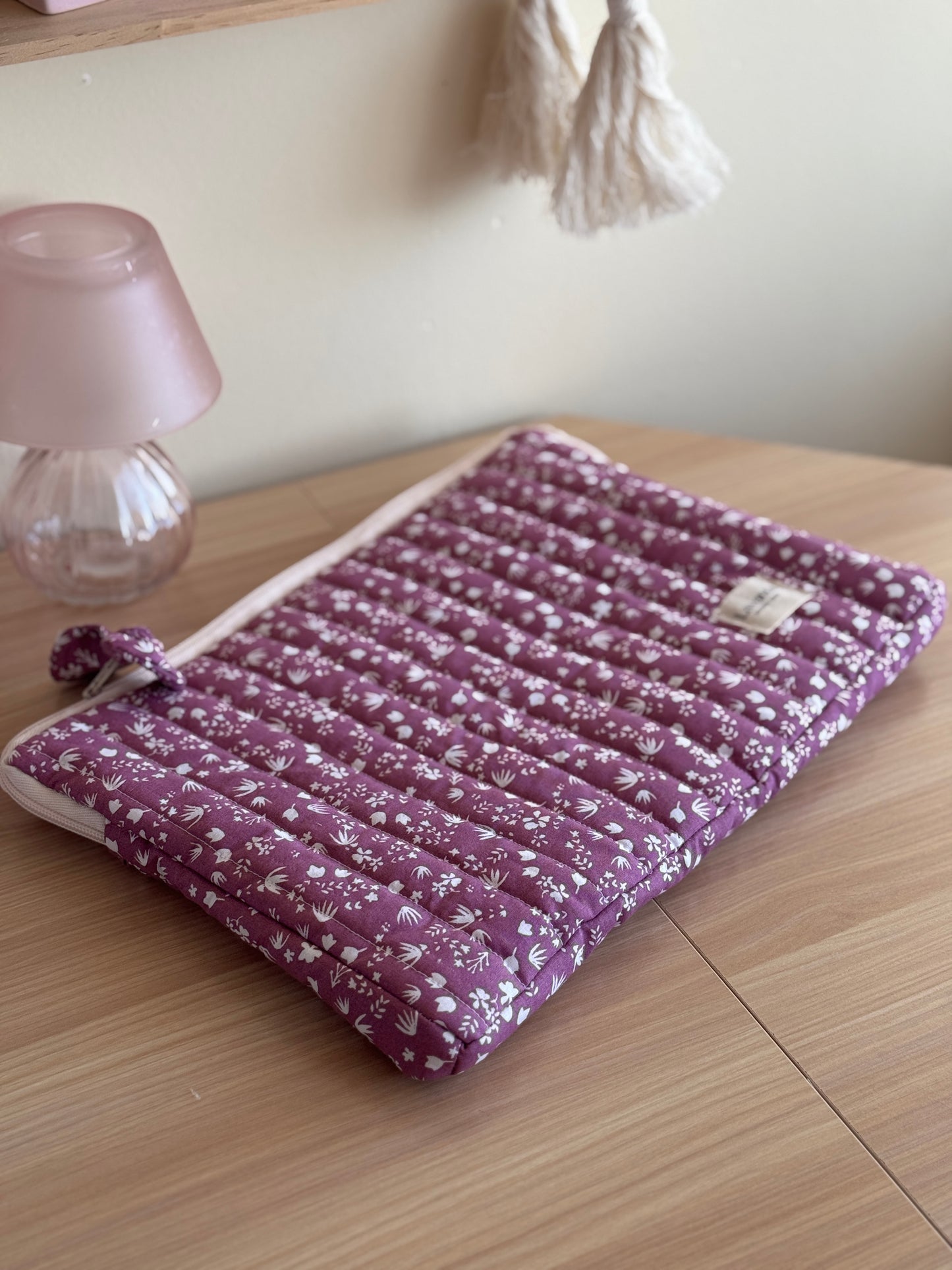 Laptop case lavender