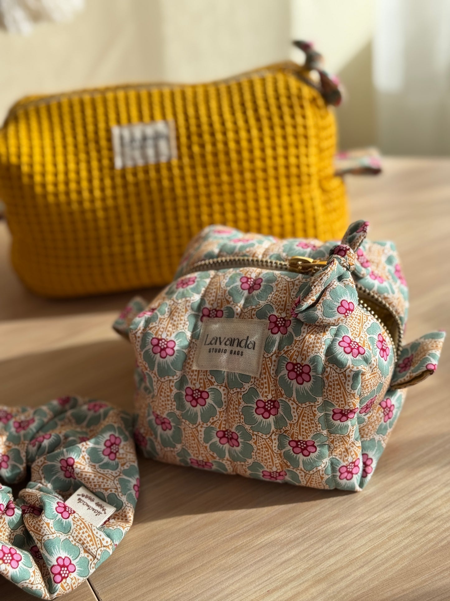 Cosmetic bag yellow and floral honey