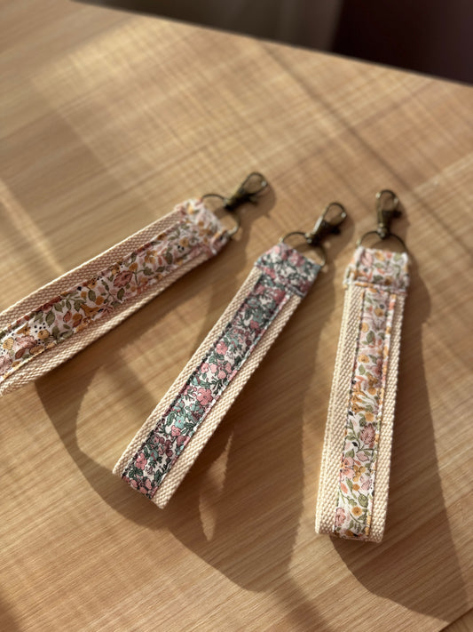 Fabric keychain flowers