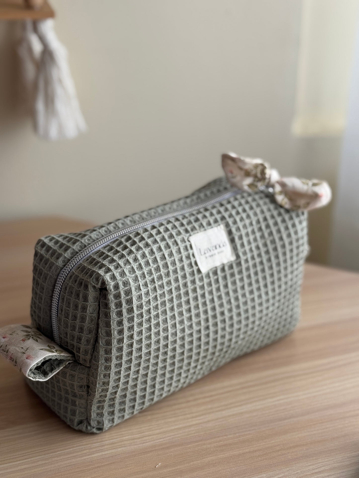 c.Cosmetic bag green waffle