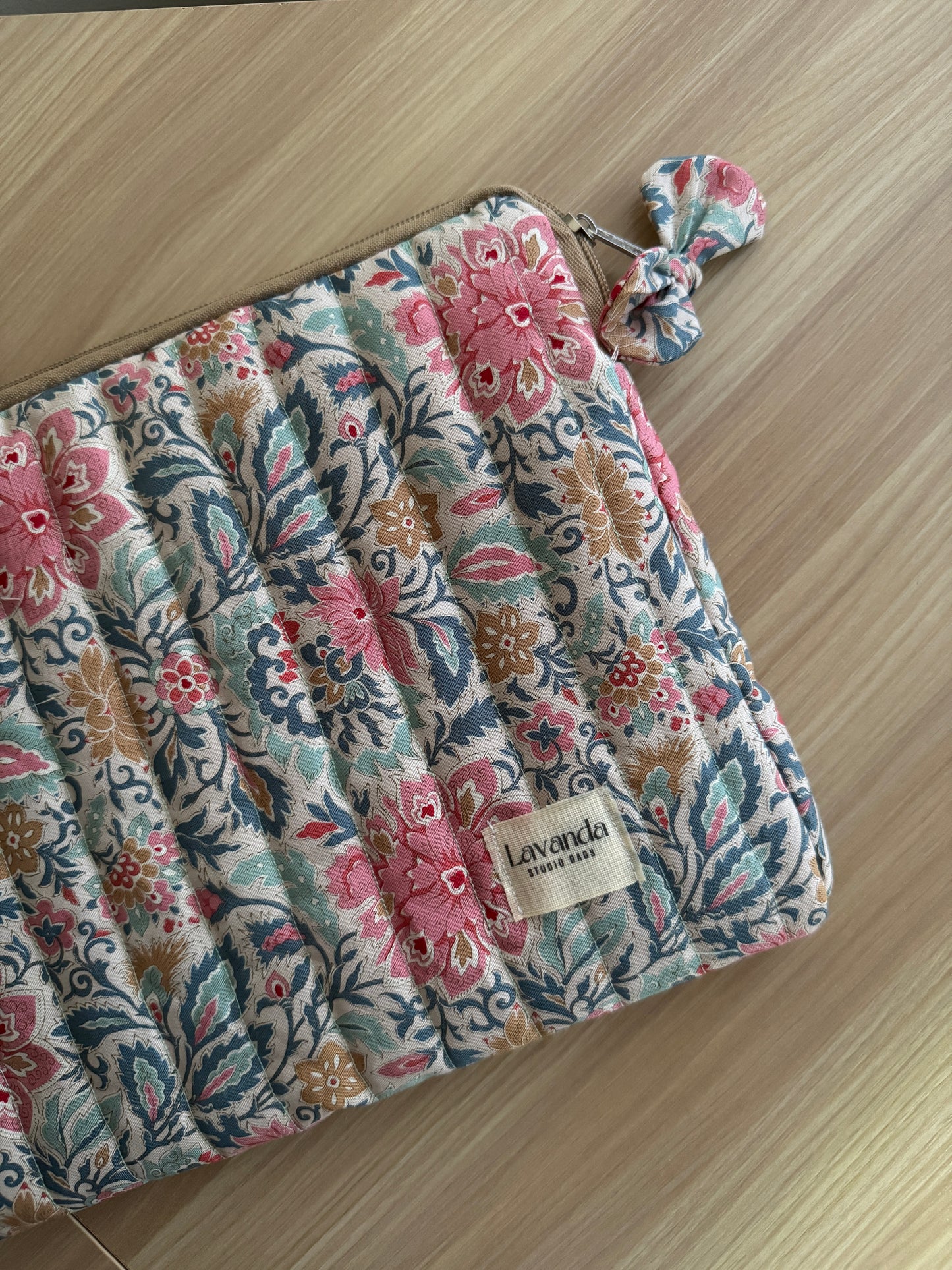 Floral laptop case skyler blue.