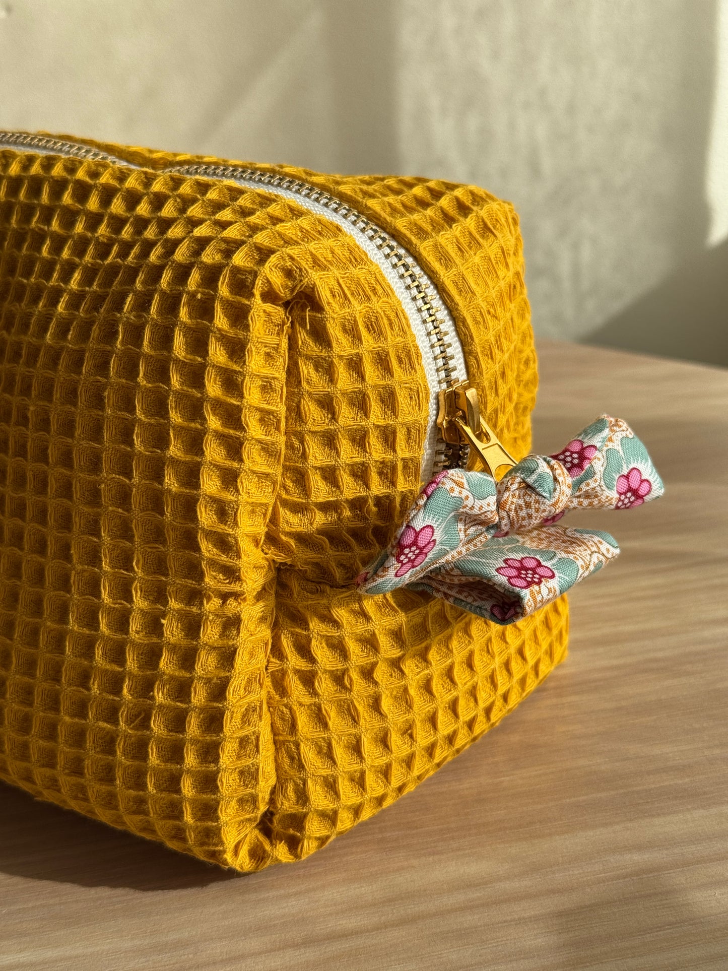 Cosmetic bag yellow and floral honey