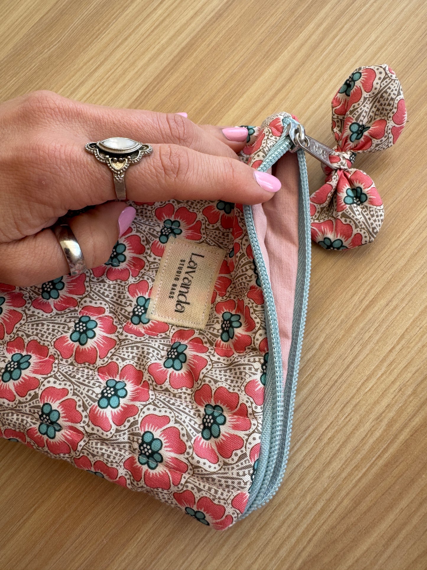 Kindle sleeve floral