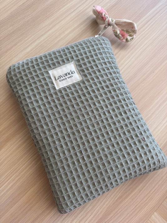 Kindle sleeve floral