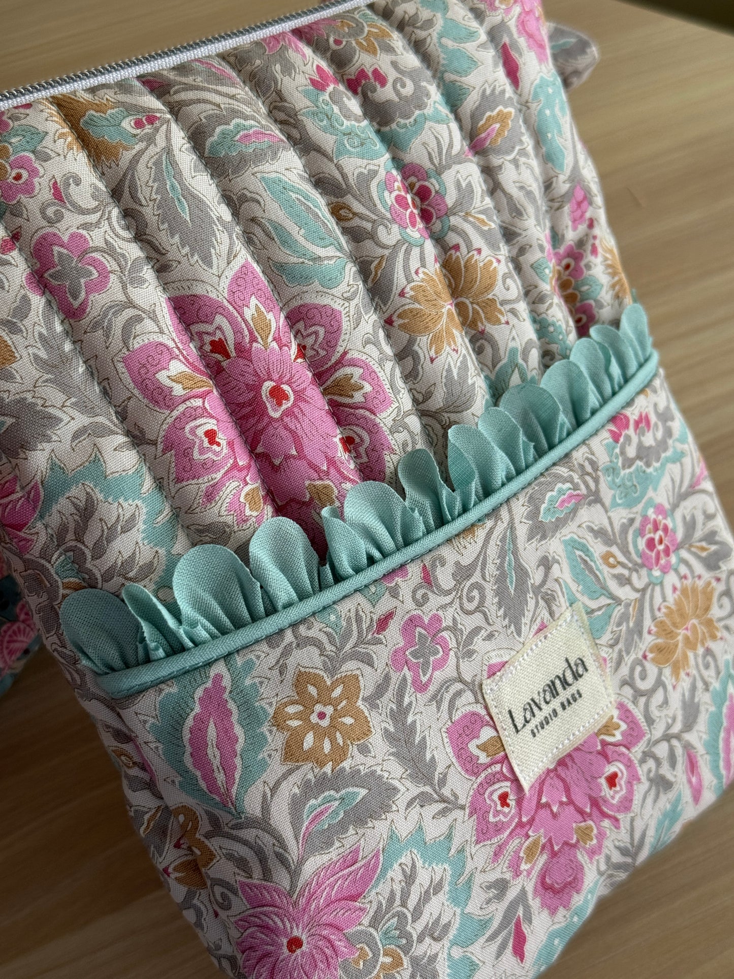 Kindle sleeve floral