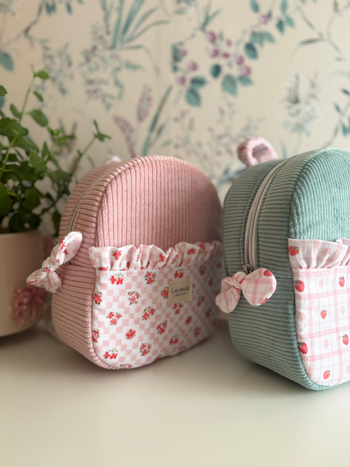Personaliza tu propia Mini mochila🌸
