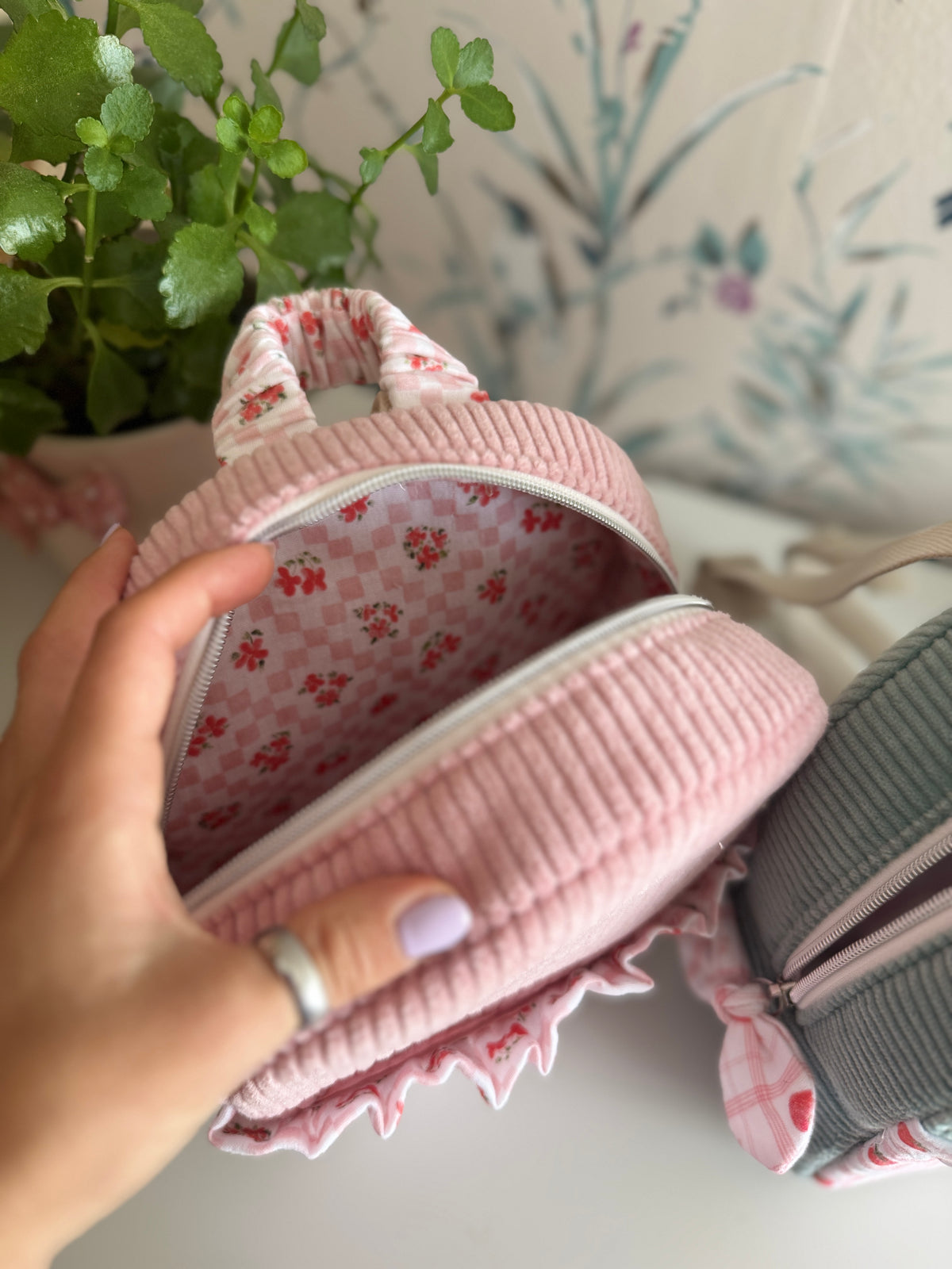 Personaliza tu propia Mini mochila🌸